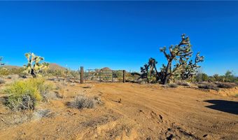 2 B S Cattle Crossing Rd, Yucca, AZ 86438