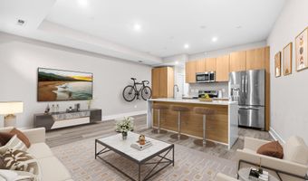 1110 S HIGHLAND St 2, Arlington, VA 22204