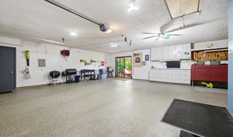 15873 Hayes Trail Ct, Apple Valley, MN 55124