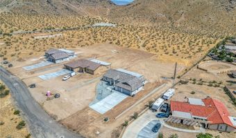 19707 Roanoke Rd, Apple Valley, CA 92307