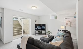 14414 KINGS CROSSING Blvd, Boyds, MD 20841