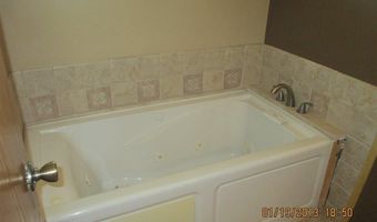 139 1ST Ave, Bayard, NE 69334