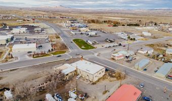915 Chestnut St, Carlin, NV 89822