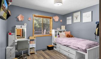 181 E Deer Meadow Ln, Blanchard, ID 83804
