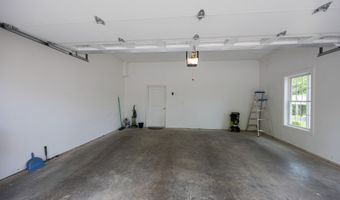 28 Brookview Cir 28, Bristol, CT 06010