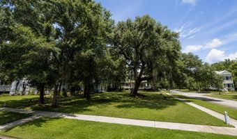 15 Park Row, Beaufort, SC 29907