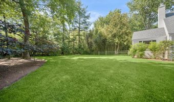 8436 BURNING TREE Rd, Bethesda, MD 20817
