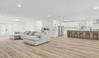 17900 Oak Creek Rd, Alva, FL 33920