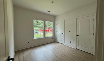 32 Dumfries Dr, Bella Vista, AR 72715