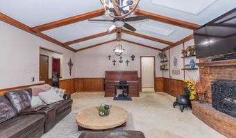 5807 CONTENTED Ln, Amarillo, TX 79109