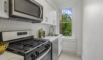 2410 20TH St NW 208, Washington, DC 20009