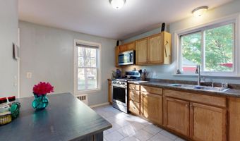 232 Lake St, Auburn, ME 04210