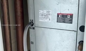 20515 E Country Club Dr 747, Aventura, FL 33180