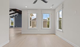 23369 WALKING WOODS Ln, Aldie, VA 20105