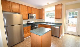 21081 PICKERELWEED Ter, Ashburn, VA 20147