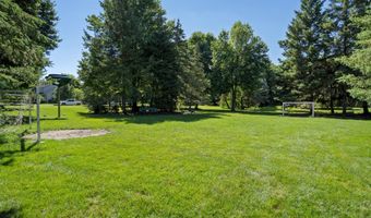 5841 Lafayette Ln, Ann Arbor, MI 48103