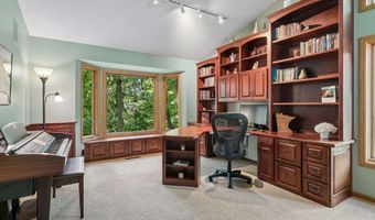 13437 Georgia Cir, Apple Valley, MN 55124