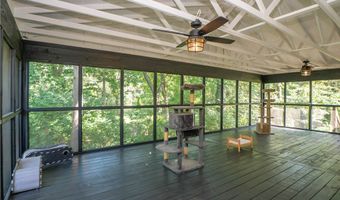 374 Woodlawn Reserve Rd, Akron, OH 44305