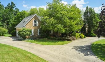 3721 Sanctuary Dr, Bath, OH 44333