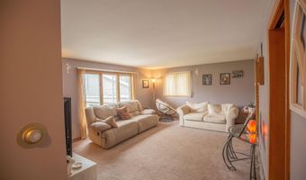 120 S Woodworth St, Algona, IA 50511