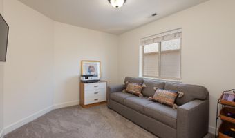 3711 NE Purcell Blvd, Bend, OR 97701