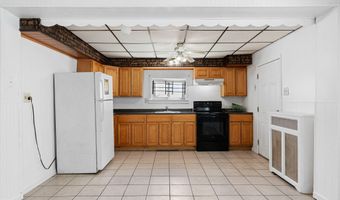 3543 EMERALD St, Philadelphia, PA 19134