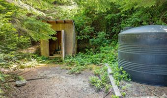 56399 CHRISTOPHER Rd, Bandon, OR 97411