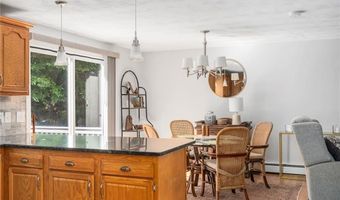 19 Narragansett Ave, Glocester, RI 02814