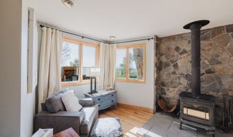 3163 Clubine Rd, Lamoille, NV 89828