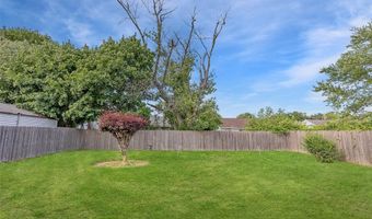 3422 Great Neck Rd, Amityville, NY 11701