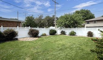 336 E PERSHING St, Appleton, WI 54911