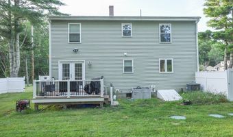 150 Hathaway Rd, Acushnet, MA 02743