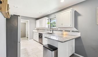 7921 NW 40th St, Bethany, OK 73008