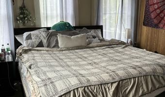 293 Grove St, Bangor, ME 04401