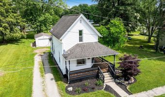718 N Cedar St, Auburn, IN 46706