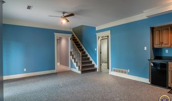 6425 SW South Pointe Dr, Auburn, KS 66402