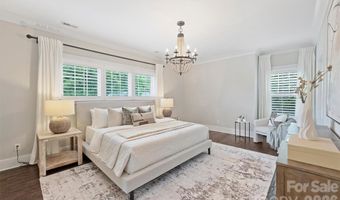 3030 Attaberry Dr, Charlotte, NC 28205