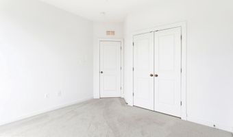 614 GLENN LAKE Dr, Bowie, MD 20716