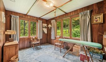 409 Valencia Rd, Adams Twp., PA 16046