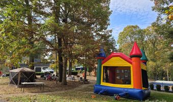 32 Foxberry Dr, Arden, NC 28704