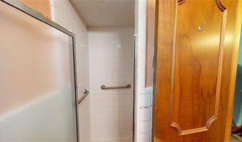 1005 S Broadway, Ada, OK 74820