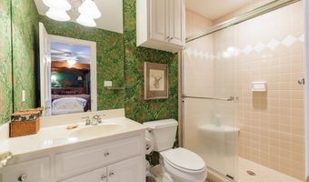 708 Town And Country Dr, Adel, GA 31620