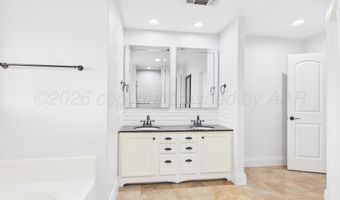 8308 Vail Dr, Amarillo, TX 79118