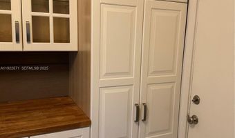 9500 W Bay Harbor Dr 7H, Bay Harbor Islands, FL 33154