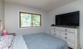991 Cortland Dr, Apple Valley, MN 55124