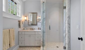 25 Walnut St, Jamestown, RI 02835