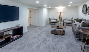 601 N 1st St, Aberdeen, SD 57401