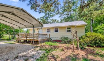 219 E Clinton St, Autryville, NC 28318