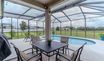 284 BENTLEY OAKS Blvd, Auburndale, FL 33823