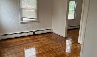 724 W Bay Ave, Barnegat, NJ 08005